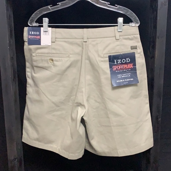 𝅺IZOD- chino shorts. NWT - Picture 3 of 5